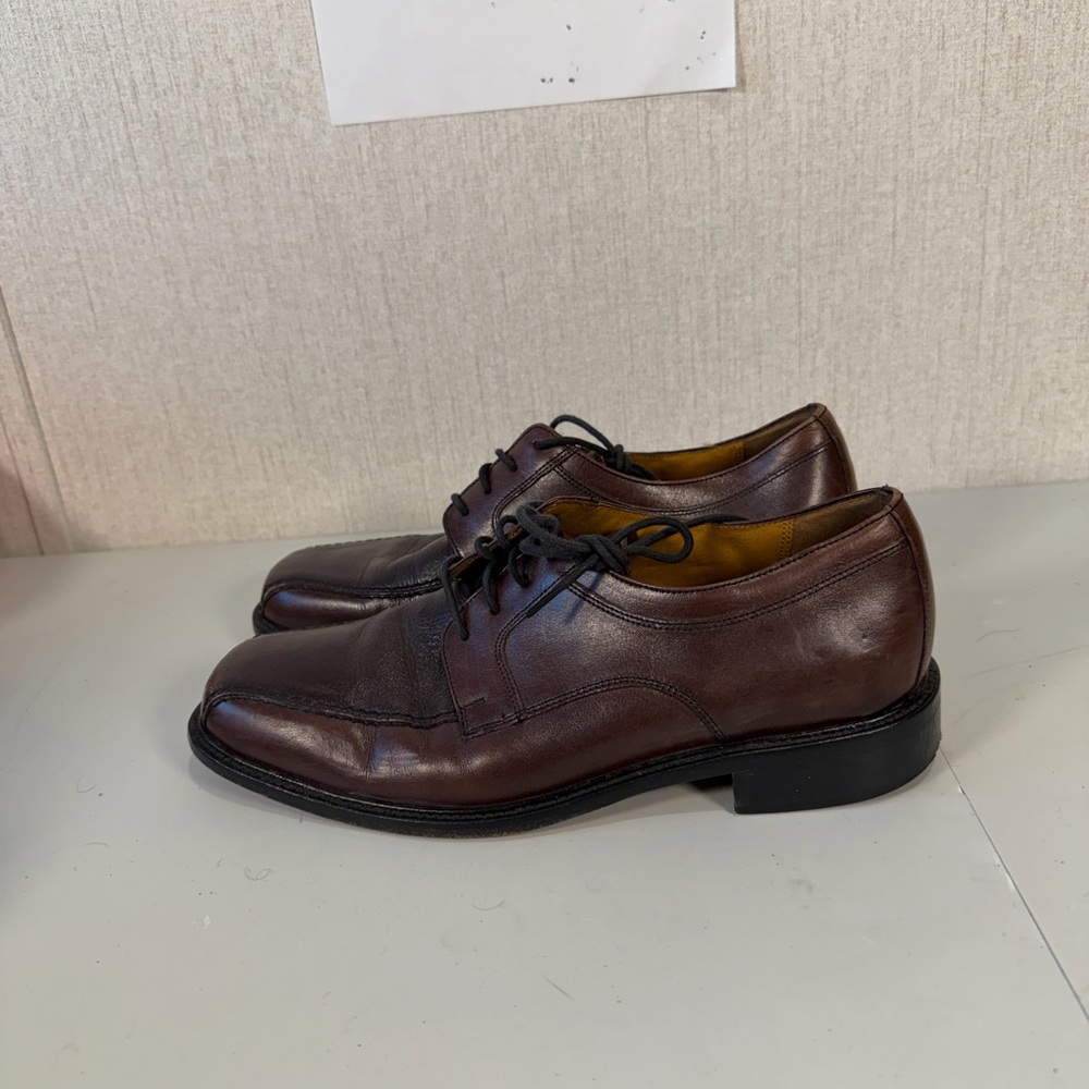Bostonian Dark‎ Brown Leather Oxfords - Picture 3 of 10